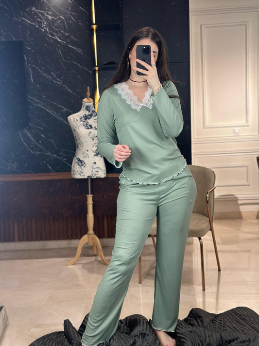 M10 - Pyjama à design unique tendance 2025